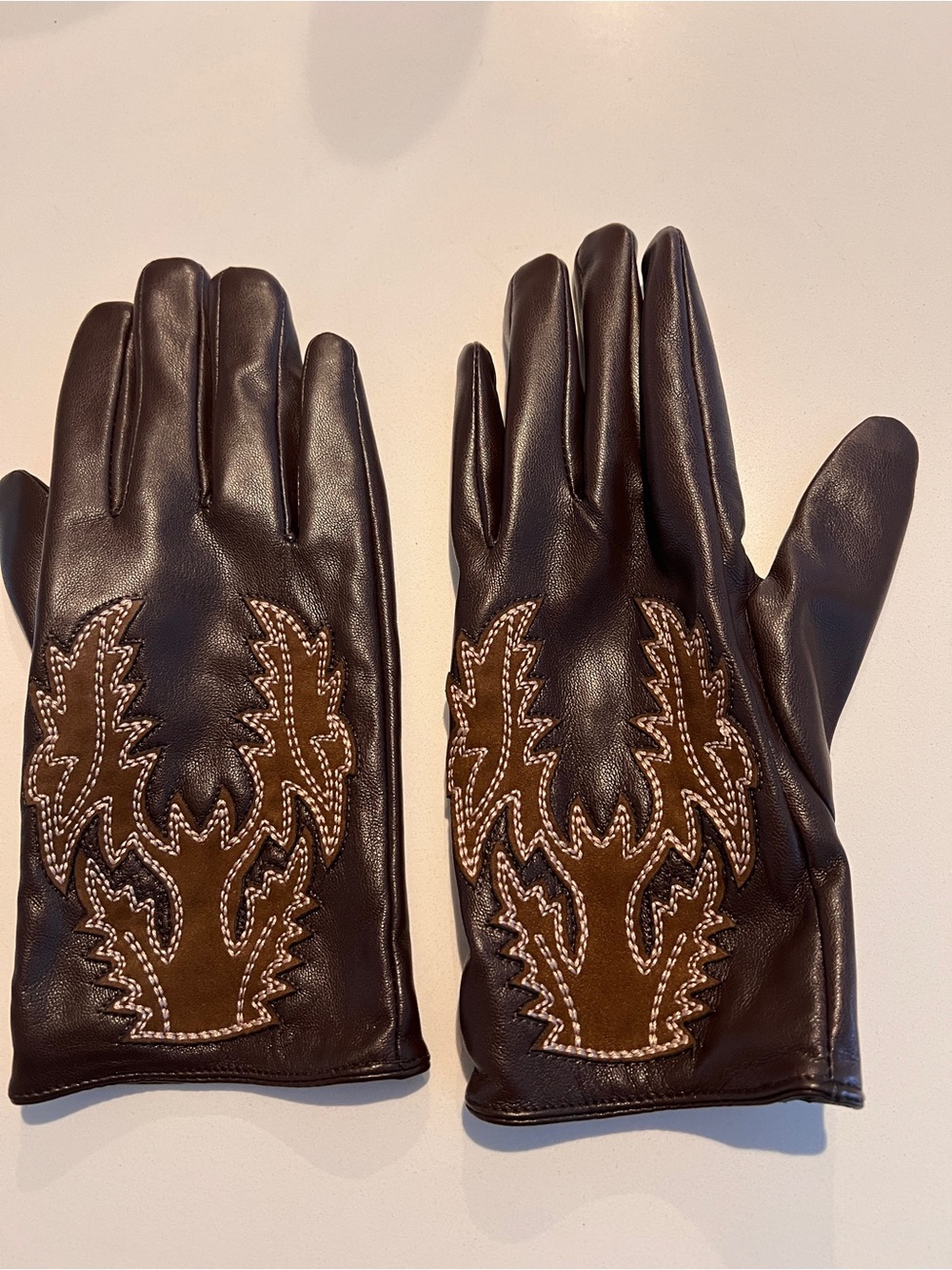 Steve Madden women Leather Embroidered Gloves